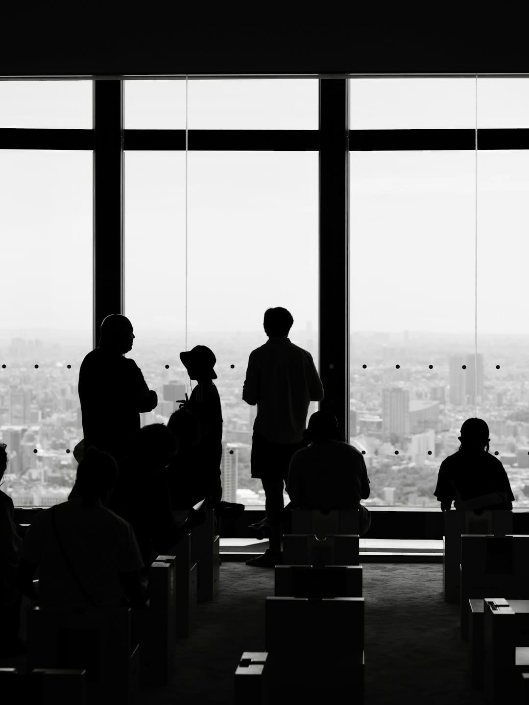 十六位美团骑手受邀观礼阅兵，美团员工代表参加受阅方队